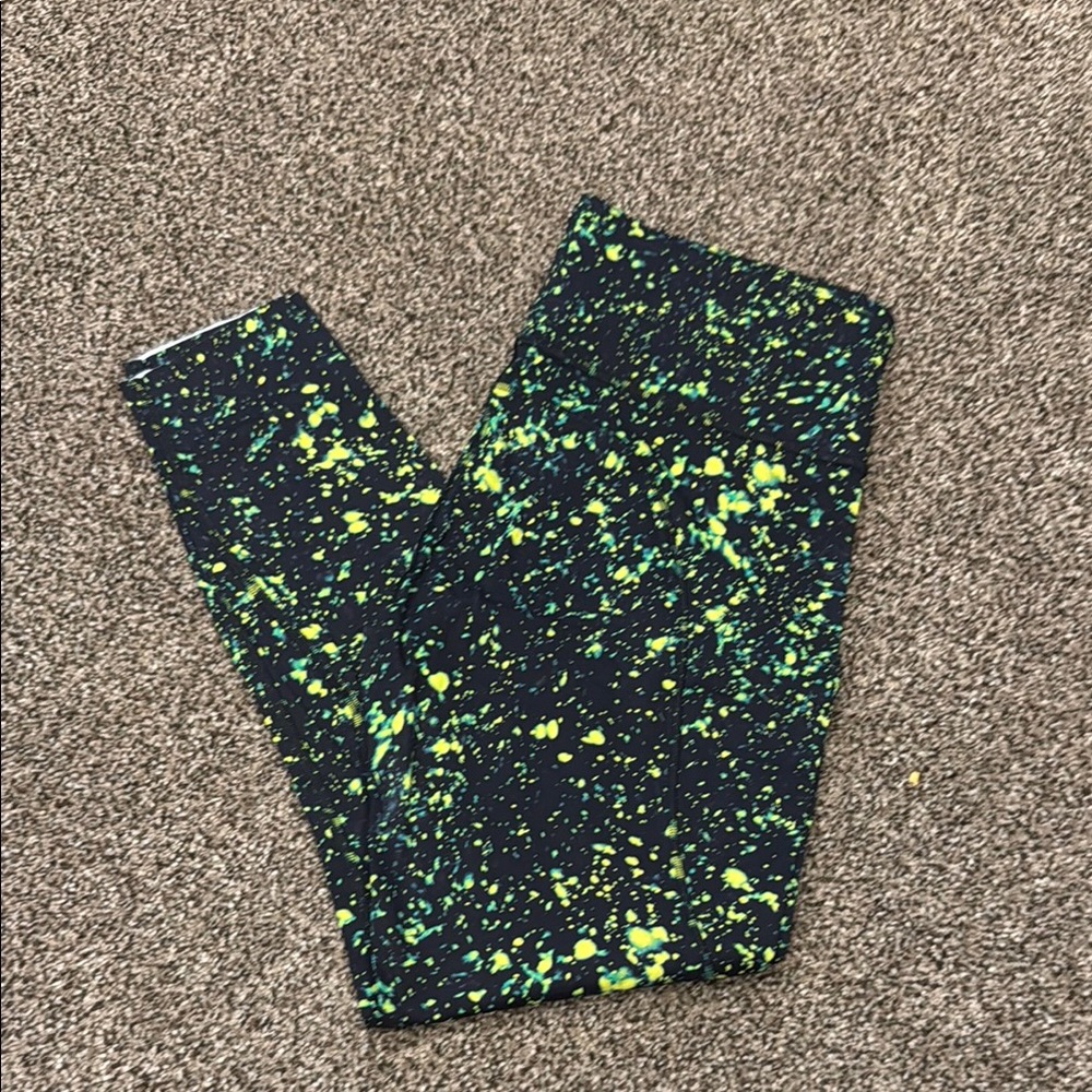 Lululemon Athletica Black and Green Splatter Leggings